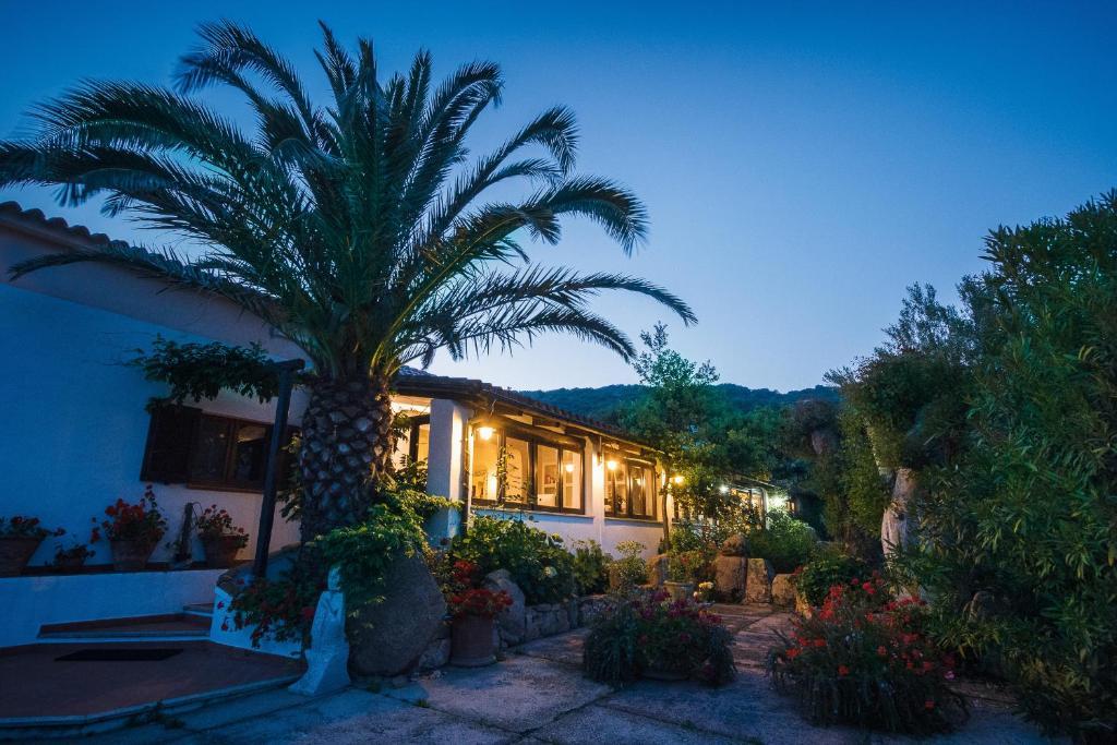 Вилла Casa Saltara (Adults Only) Санта-Тереза-Галлура Экстерьер фото